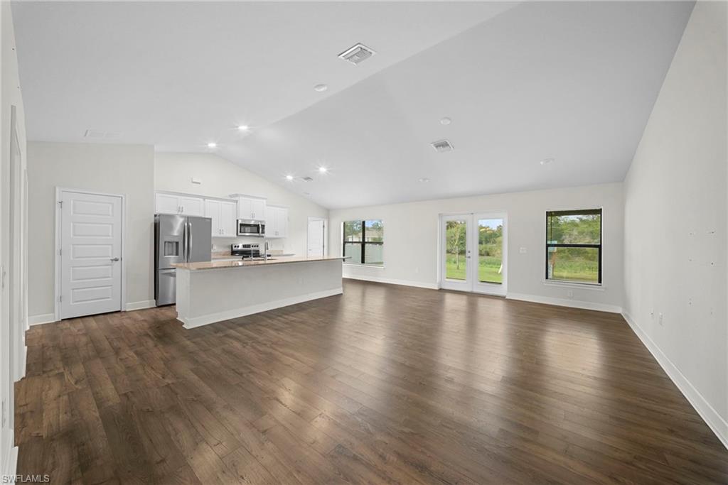 GREENBRIAR - Residential Lease