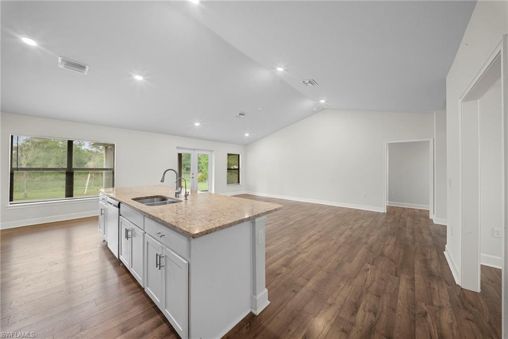 GREENBRIAR - Residential Lease