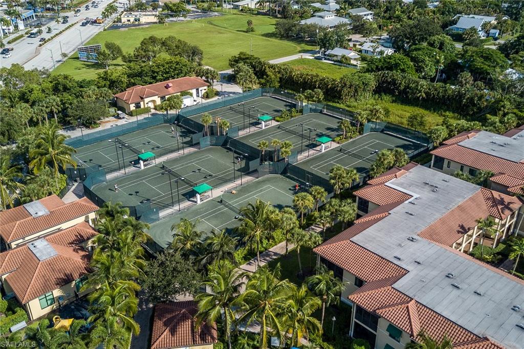 NAPLES BAY RESORT - Residential