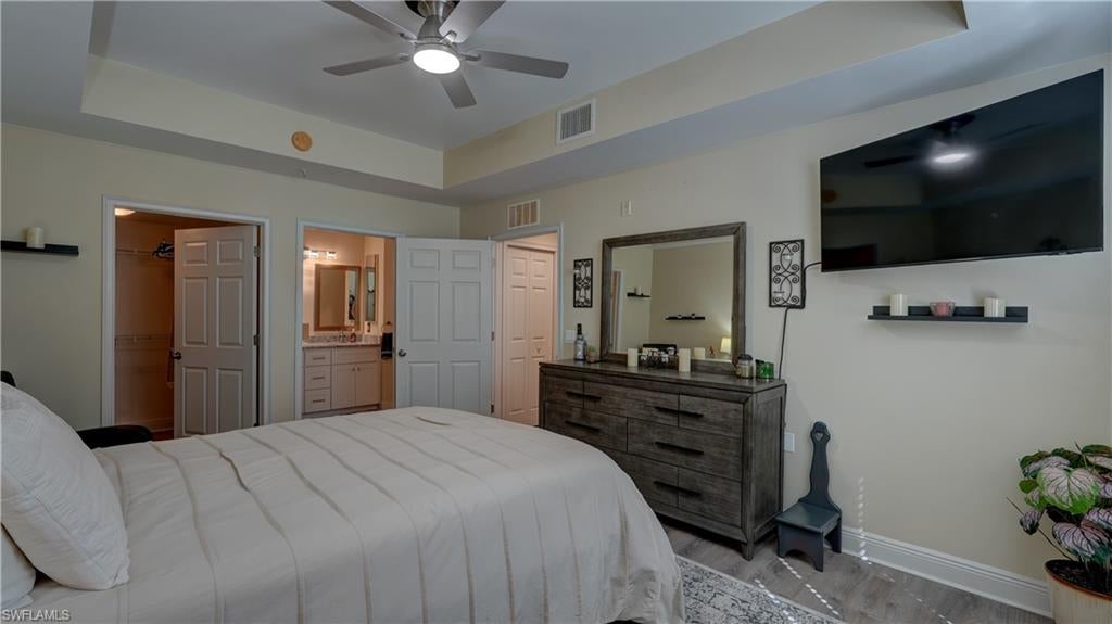 ISLES OF PORTO VISTA - Residential
