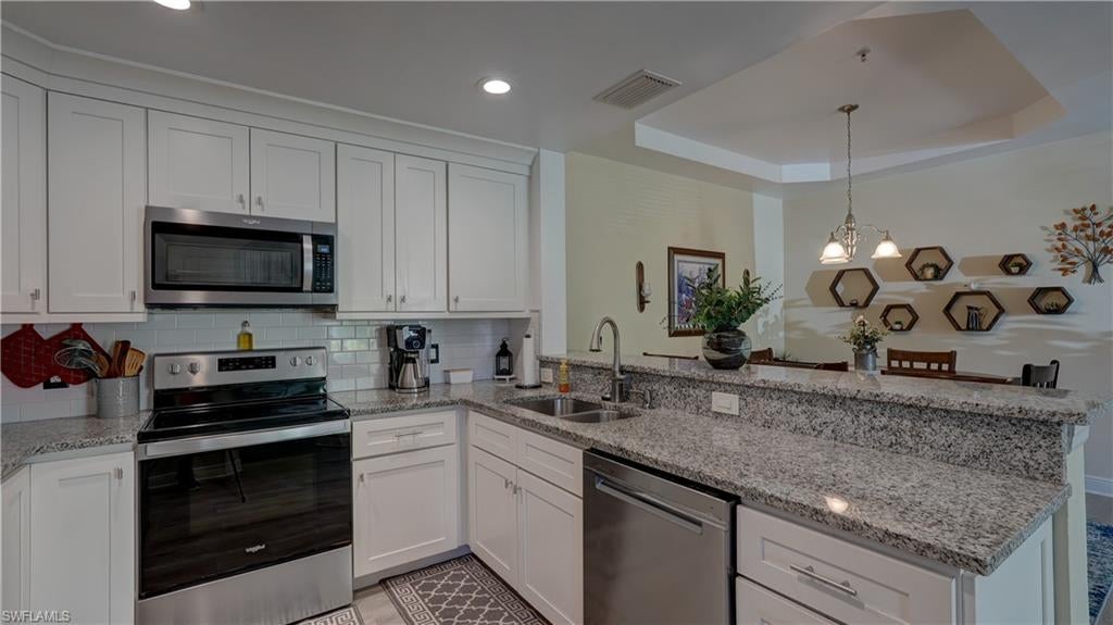 ISLES OF PORTO VISTA - Residential