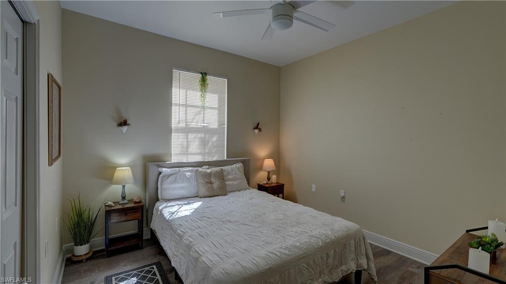 ISLES OF PORTO VISTA - Residential