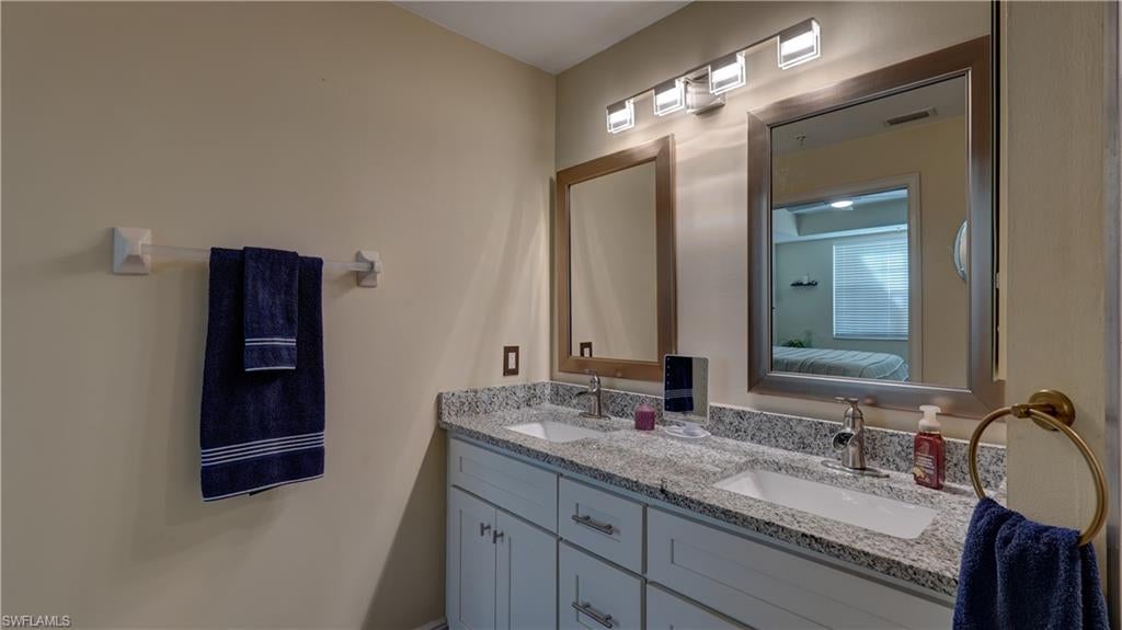 ISLES OF PORTO VISTA - Residential