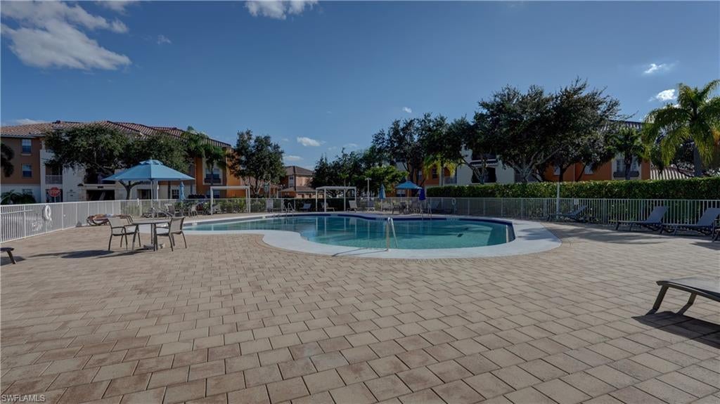 ISLES OF PORTO VISTA - Residential