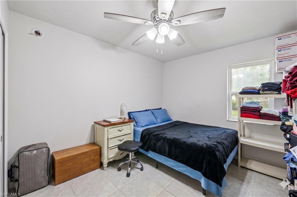 ROYAL WOODS - Residential