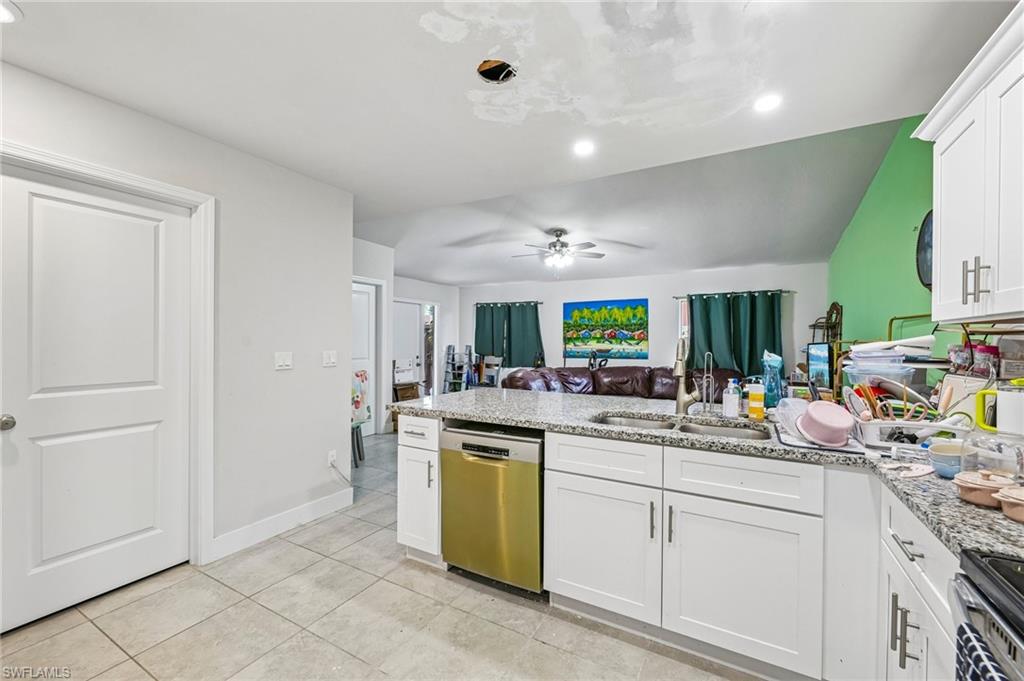 ROYAL WOODS - Residential