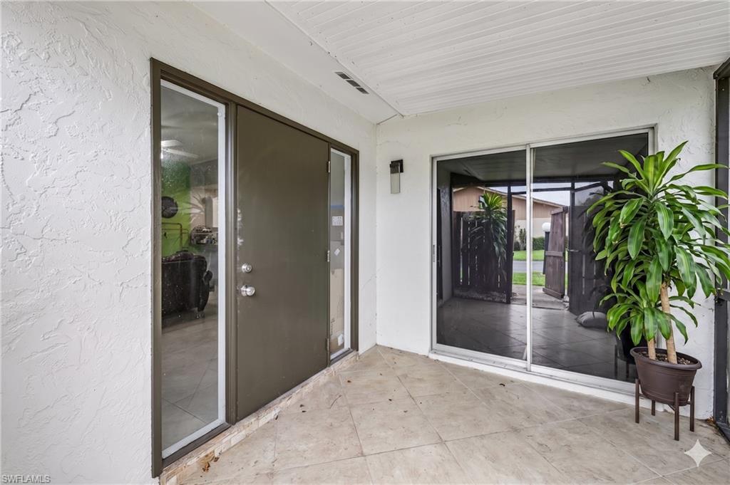 ROYAL WOODS - Residential