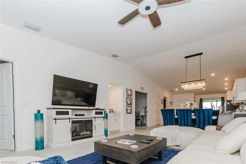 THE NATIONAL GOLF & COUNTRY CLUB AT AVE MARIA - Residential