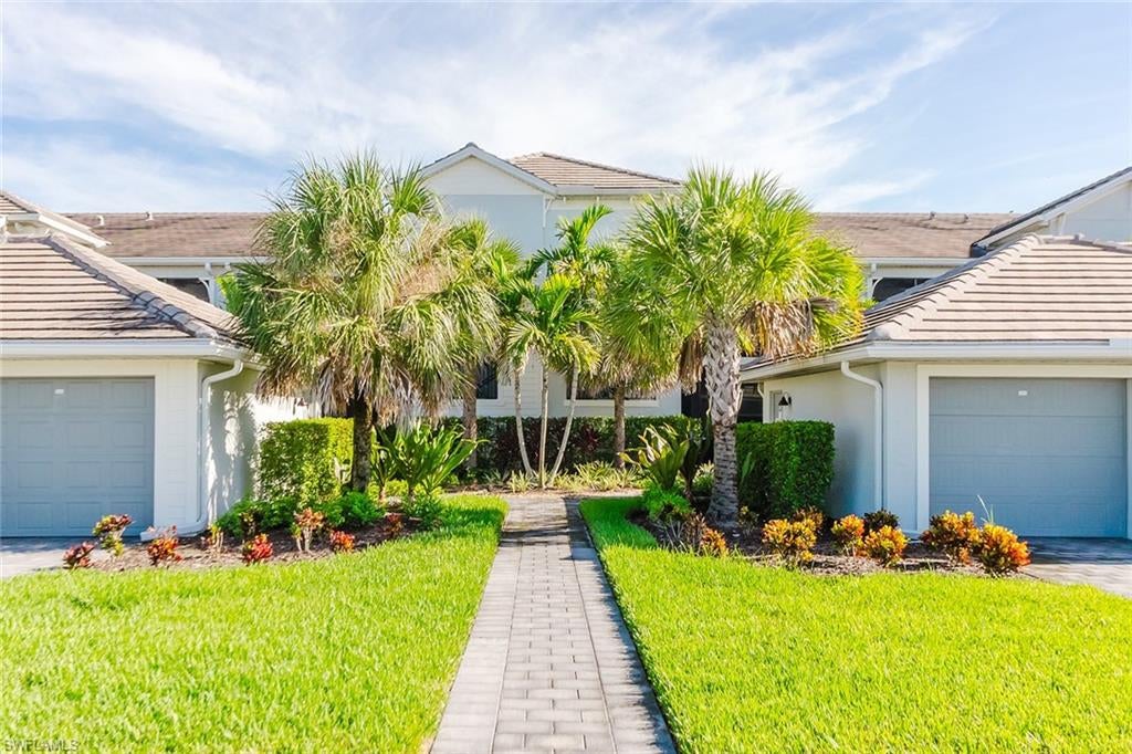 THE NATIONAL GOLF & COUNTRY CLUB AT AVE MARIA - Residential