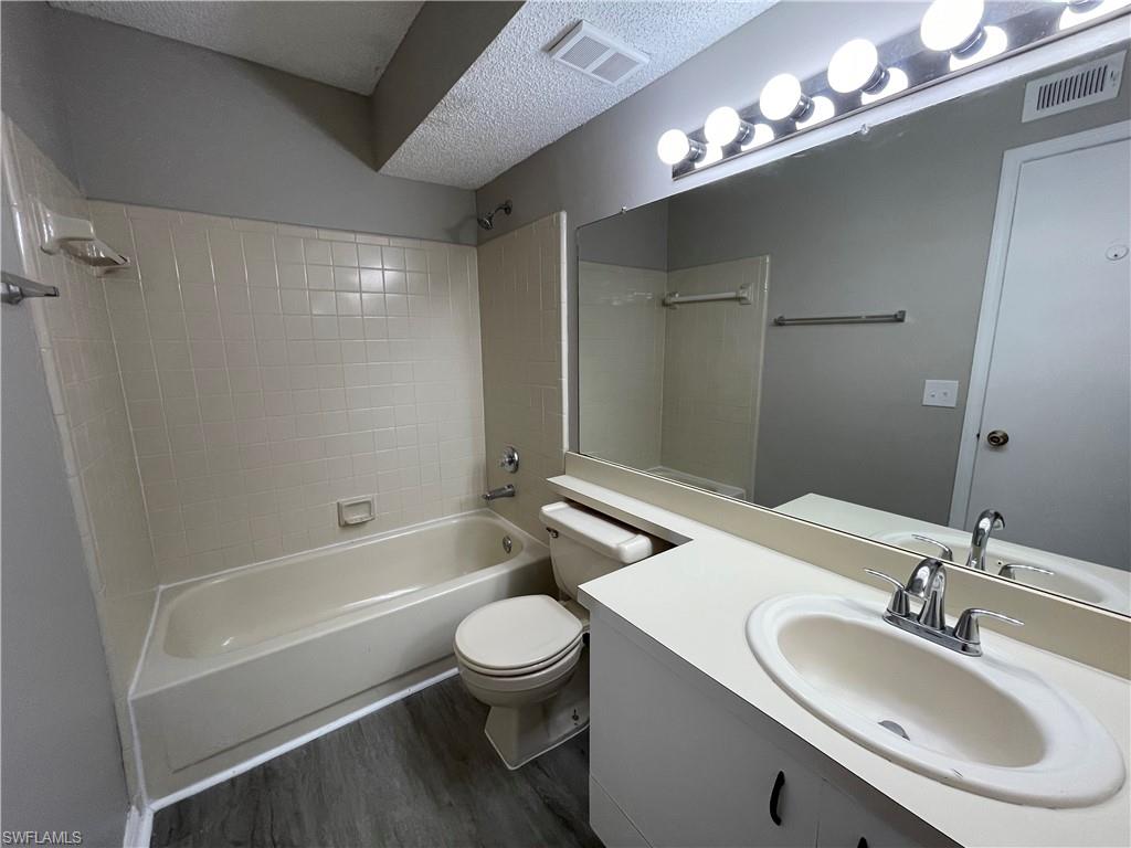 MUSA AT DANIELS - Residential Lease