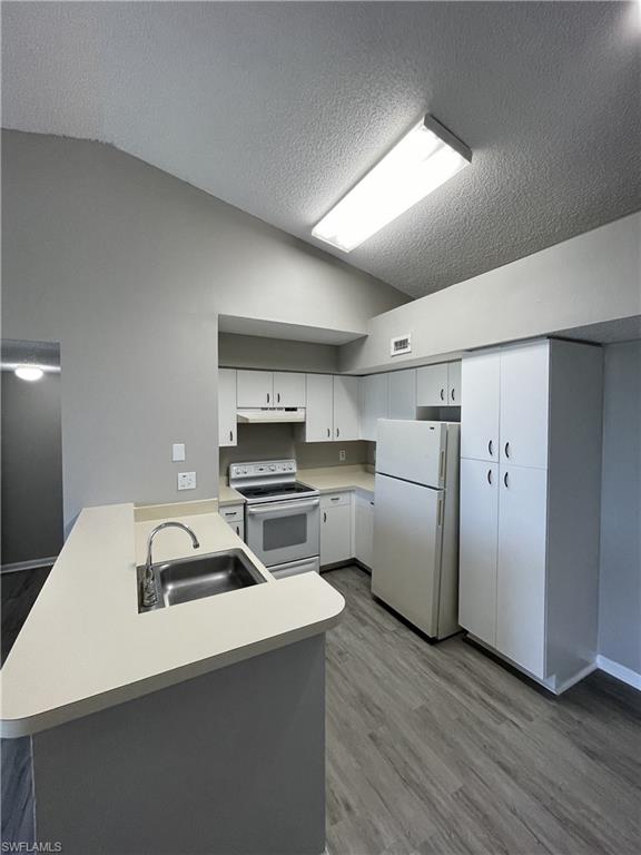 MUSA AT DANIELS - Residential Lease