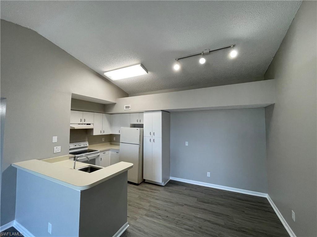 MUSA AT DANIELS - Residential Lease