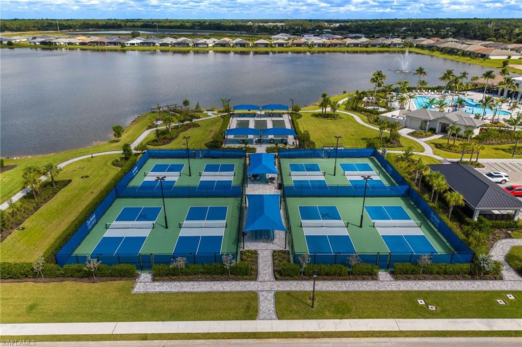 DEL WEBB OAK CREEK - Residential