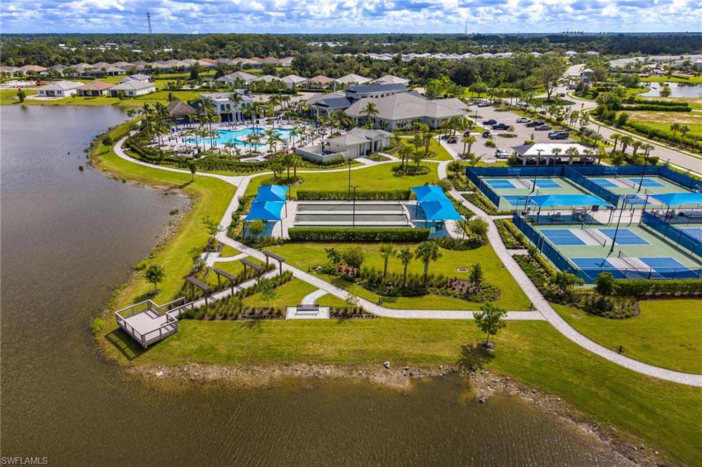 DEL WEBB OAK CREEK - Residential