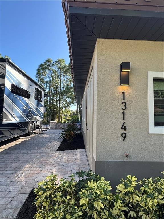 GOLDEN PALMS LUXURY MOTORCOACH RESORT - Land