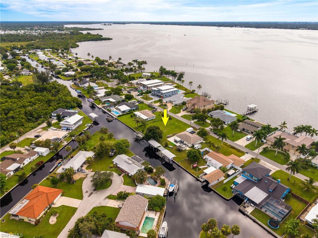 NORTH FORT MYERS - Land