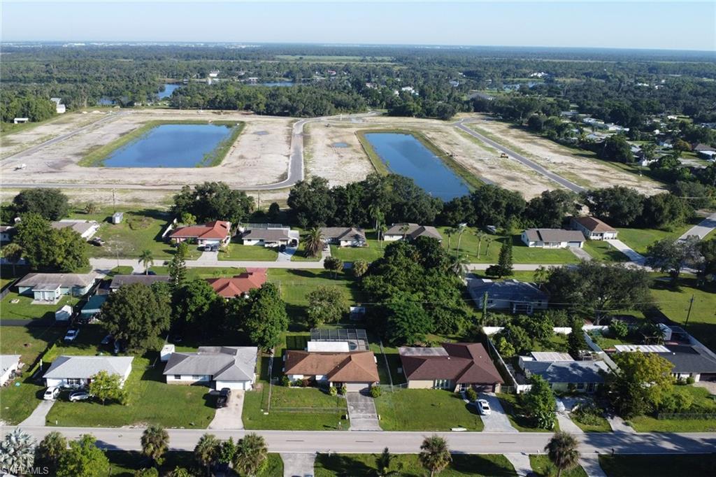 FORT MYERS SHORES - Residential