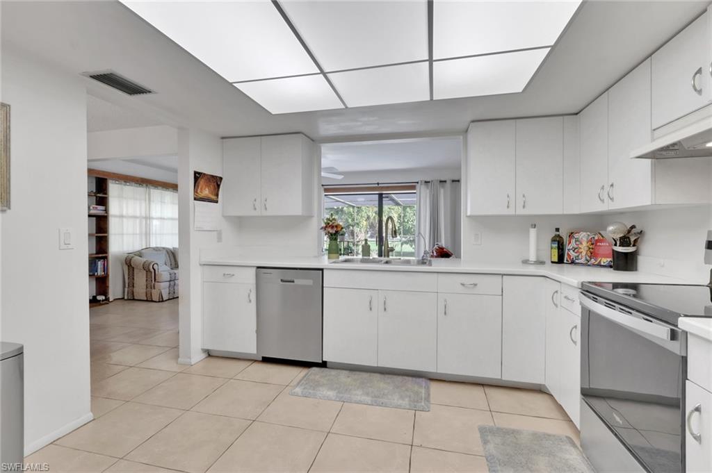 FORT MYERS SHORES - Residential
