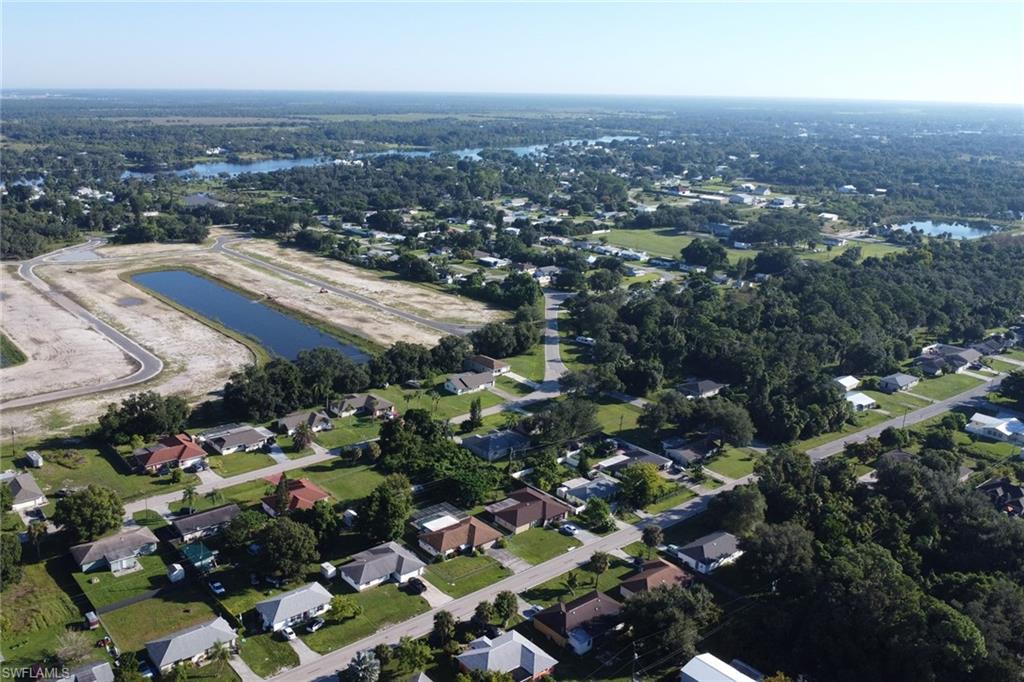 FORT MYERS SHORES - Residential