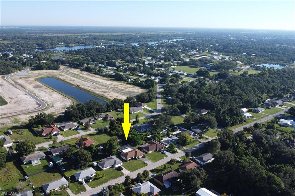 FORT MYERS SHORES - Residential