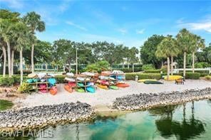 LAKESIDE CARRIAGE HOMES - Residential