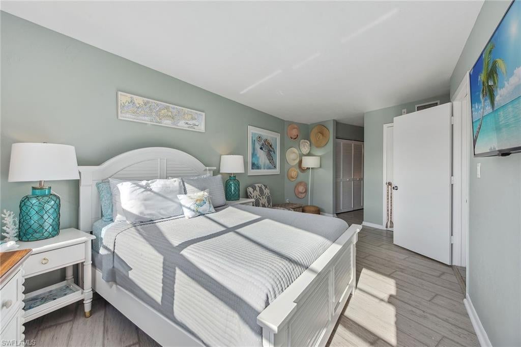 ANGLERS COVE - Residential