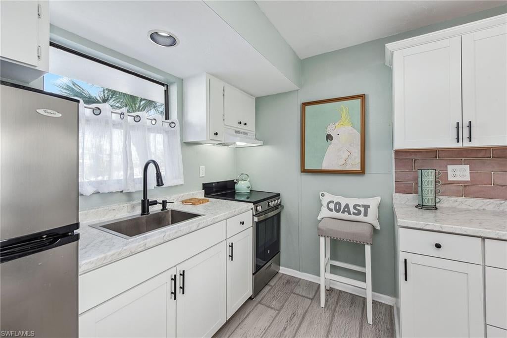 ANGLERS COVE - Residential
