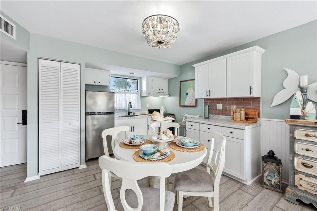 ANGLERS COVE - Residential