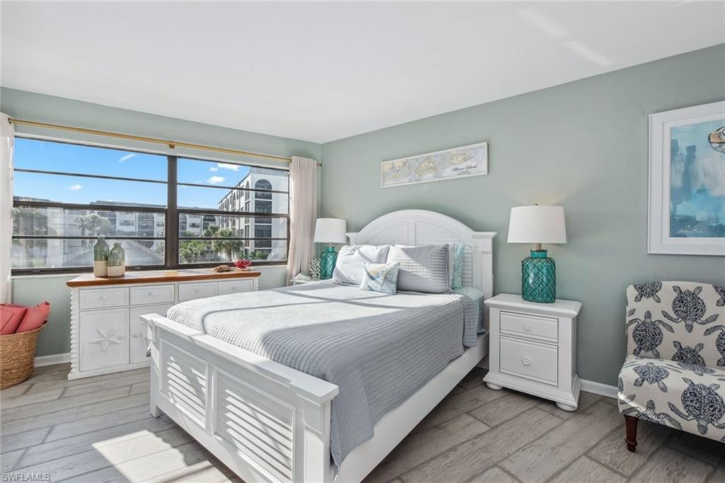 ANGLERS COVE - Residential