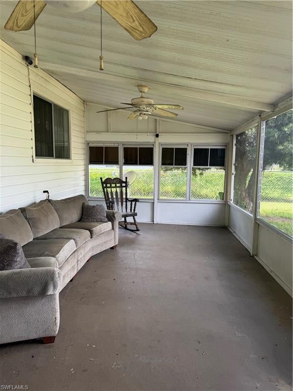 MOORE HAVEN - Residential