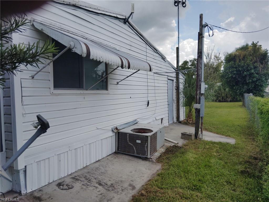 MOORE HAVEN - Residential