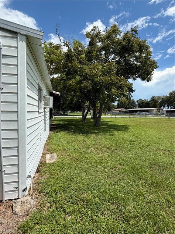 MOORE HAVEN - Residential