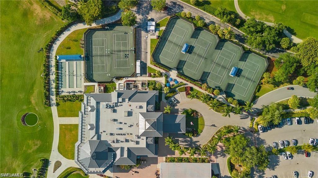WINDWARD CAY - Residential