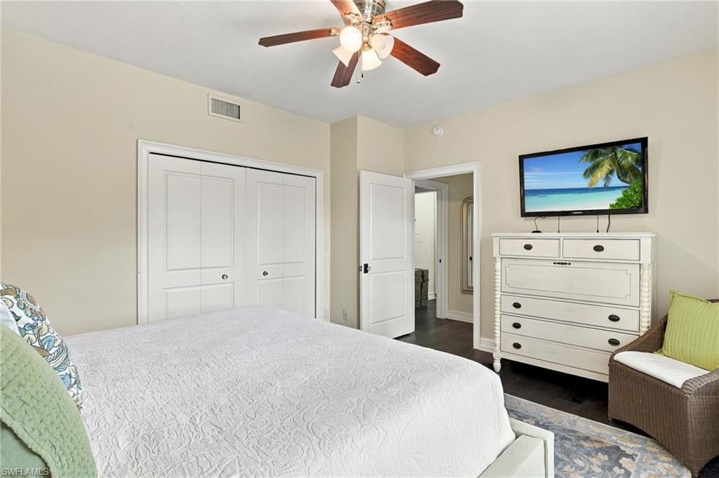 WINDWARD CAY - Residential