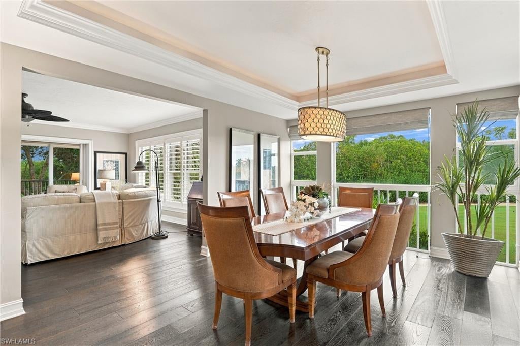 WINDWARD CAY - Residential