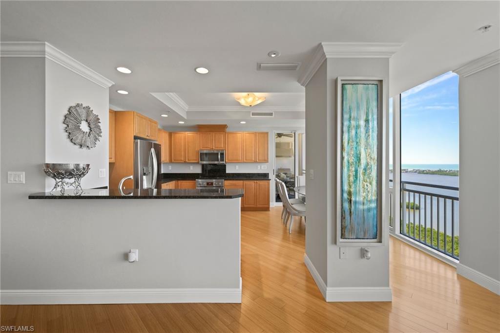ESPERIA SOUTH - Residential