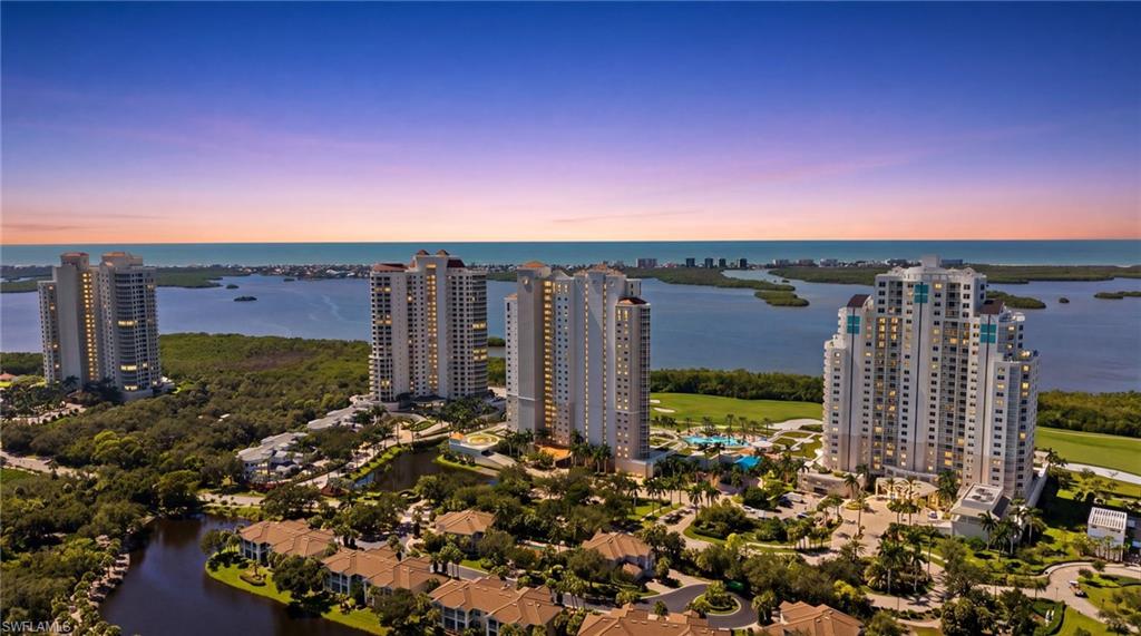 ESPERIA SOUTH - Residential