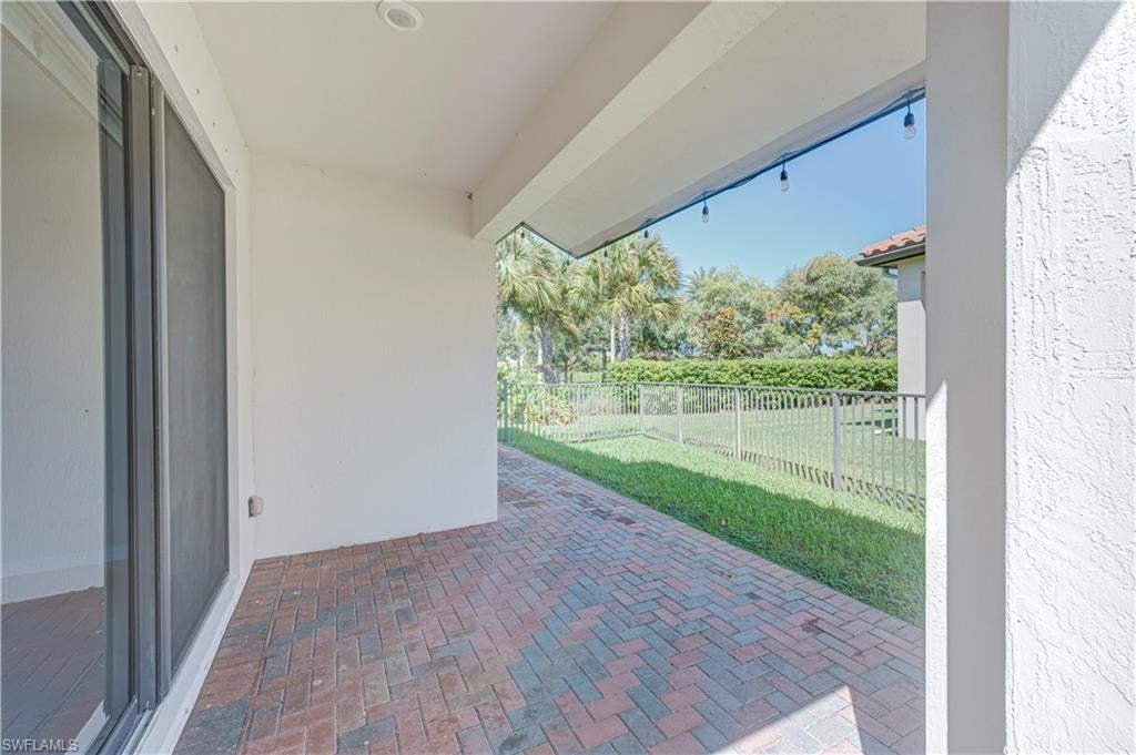 COQUINA AT MAPLE RIDGE - Residential