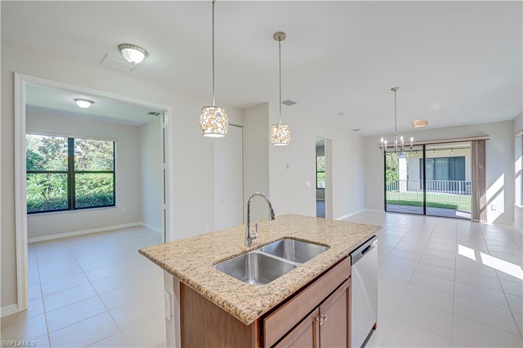 COQUINA AT MAPLE RIDGE - Residential