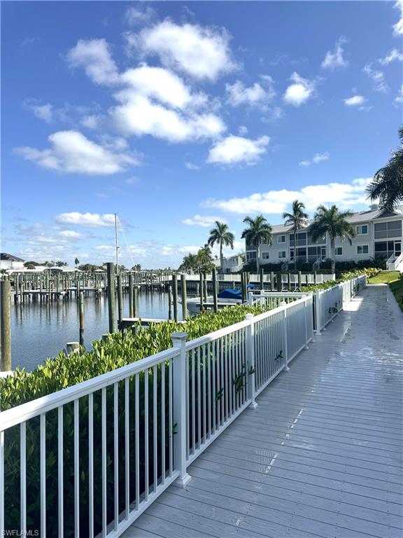 BOARDWALK CAPER - Residential