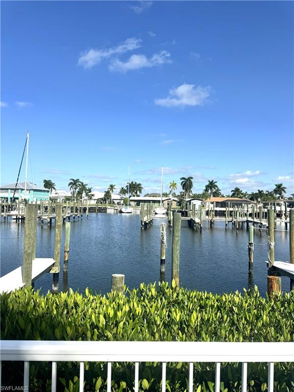BOARDWALK CAPER - Residential