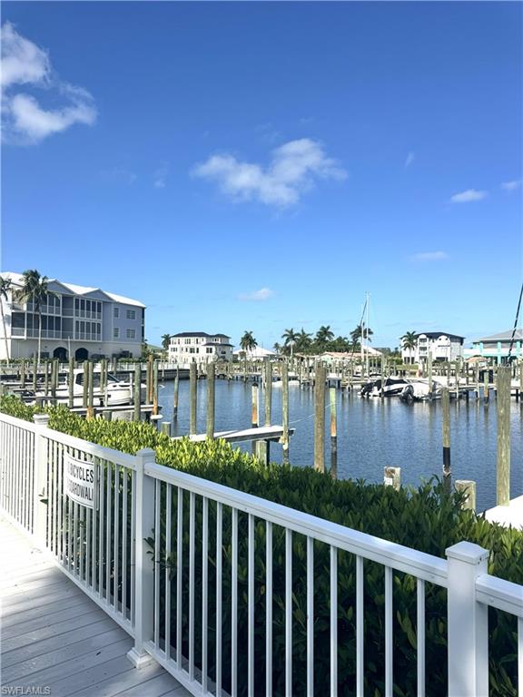BOARDWALK CAPER - Residential