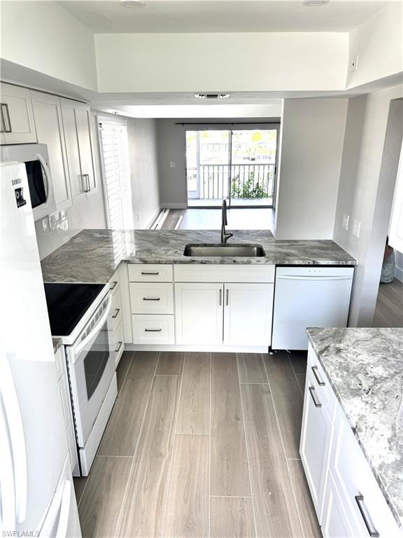 BOARDWALK CAPER - Residential