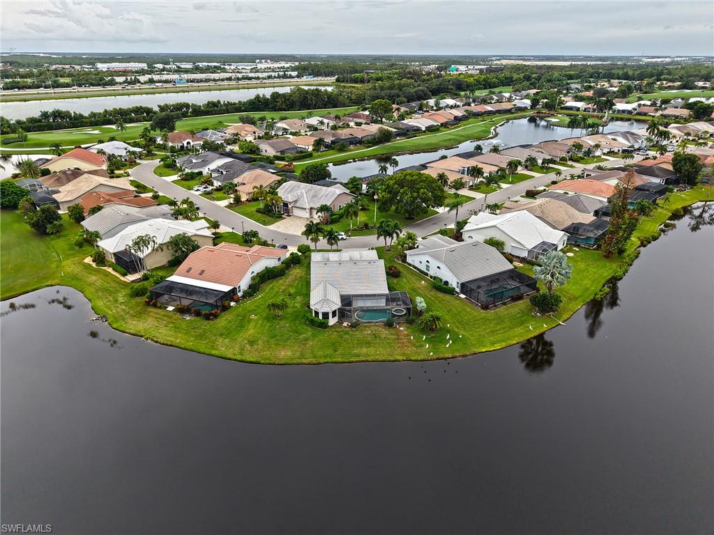 OLDE HICKORY GOLF & COUNTRY CLUB - Residential