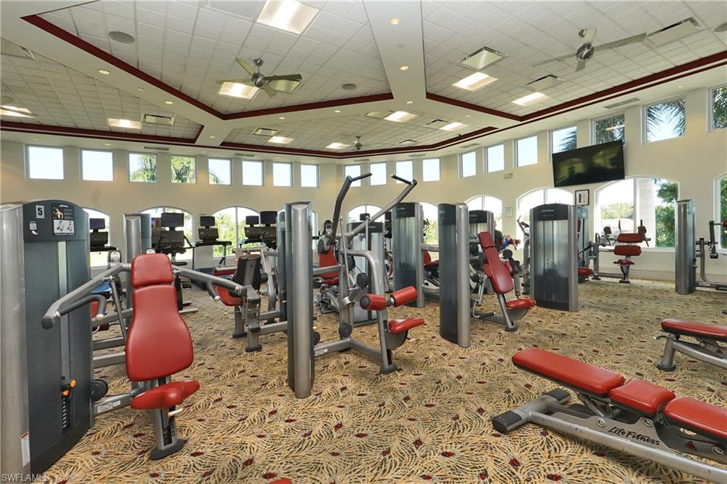 OLDE HICKORY GOLF & COUNTRY CLUB - Residential
