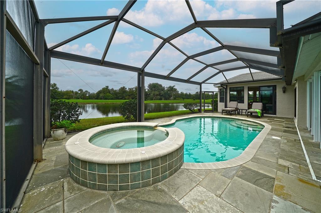 OLDE HICKORY GOLF & COUNTRY CLUB - Residential