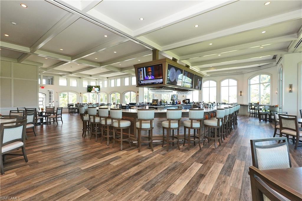 OLDE HICKORY GOLF & COUNTRY CLUB - Residential