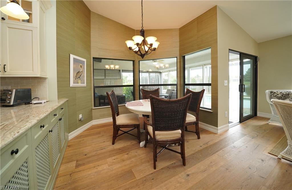 OLDE HICKORY GOLF & COUNTRY CLUB - Residential