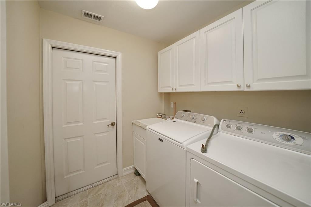OLDE HICKORY GOLF & COUNTRY CLUB - Residential