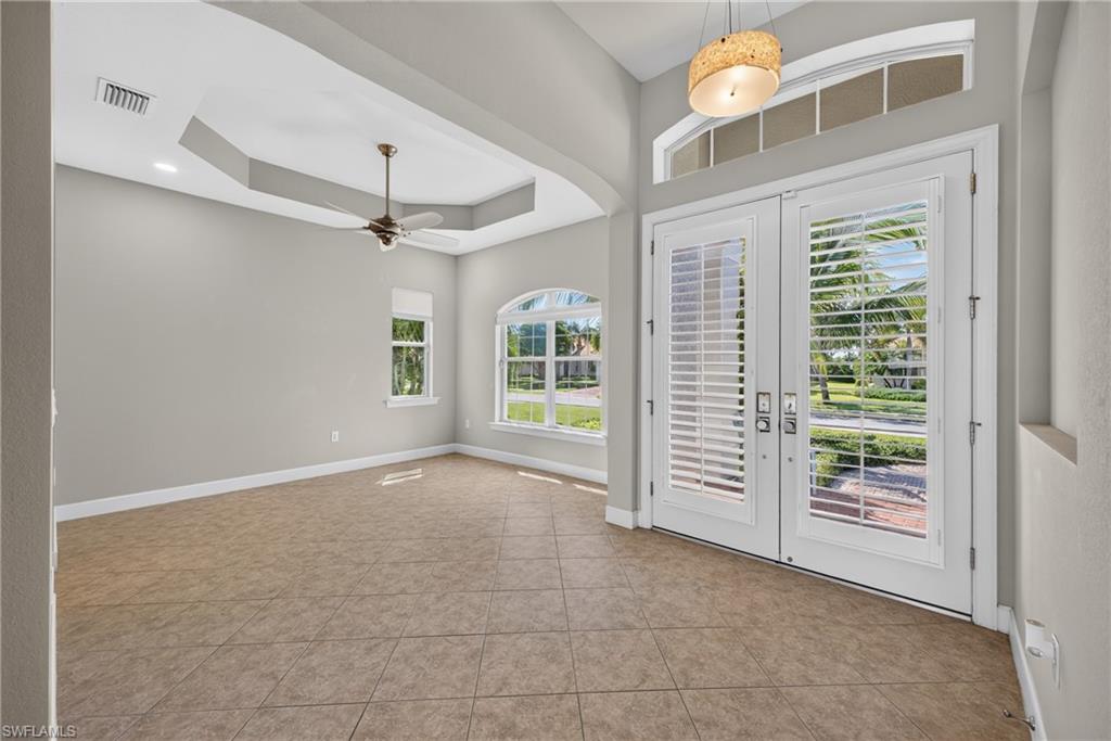 EMERSON SQUARE - Residential